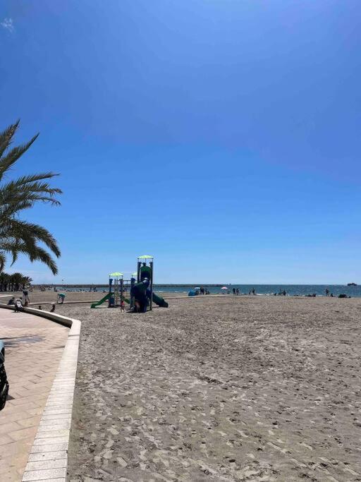 סנטה פולה Apartamento Con Preciosas Vistas A Pie De Playa מראה חיצוני תמונה